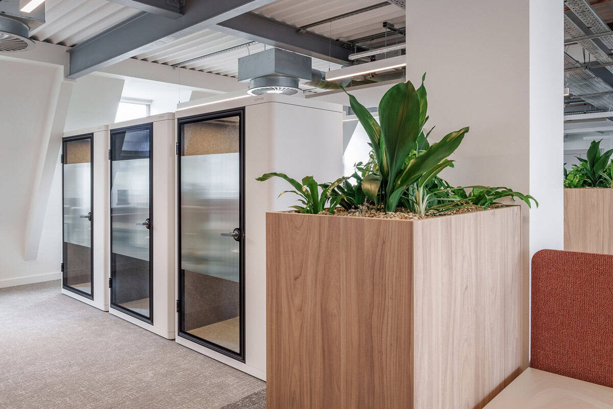 Office Relocation Checklist: The Complete Office Move Guide